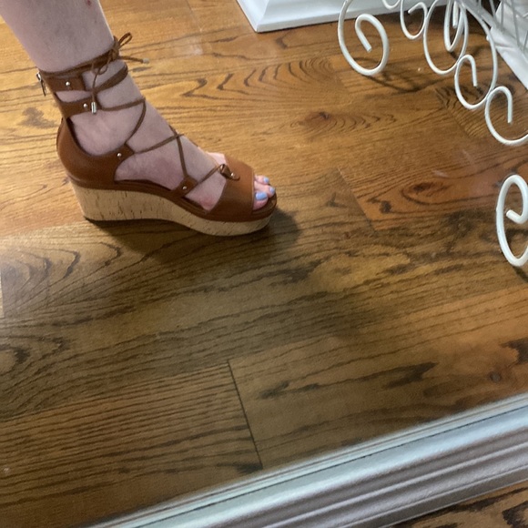 Brand new Coach Barkley semi matte calf in Saddle - Picture 7 of 8